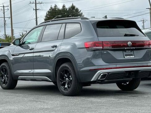 New 2026 Volkswagen Atlas Peak Edition AWD/4WD image 6