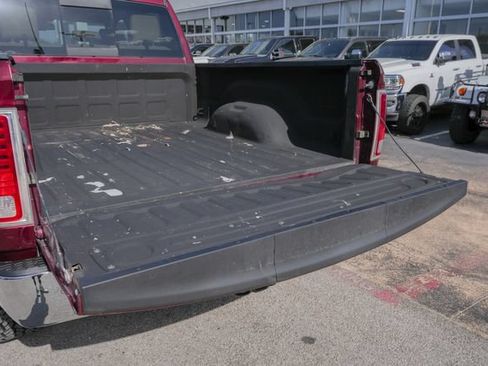 Used 2017 RAM 2500 Laramie w/ Convenience Group AWD/4WD image 12