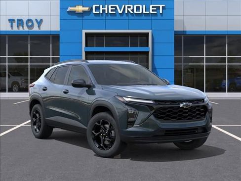 New 2026 Chevrolet Trax LT FWD image 7