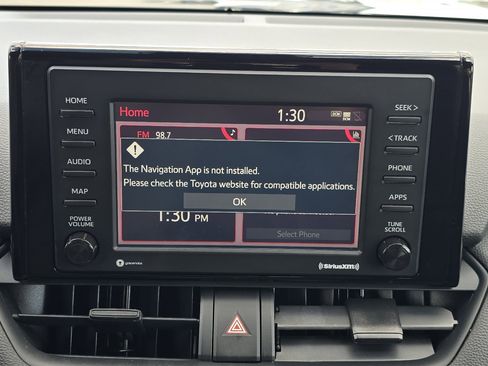 Used 2021 Toyota RAV4 XLE image 17