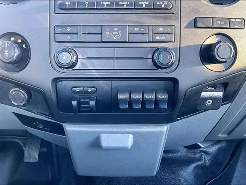 Used 2014 Ford F250 XL w/ XL Value Package image 14