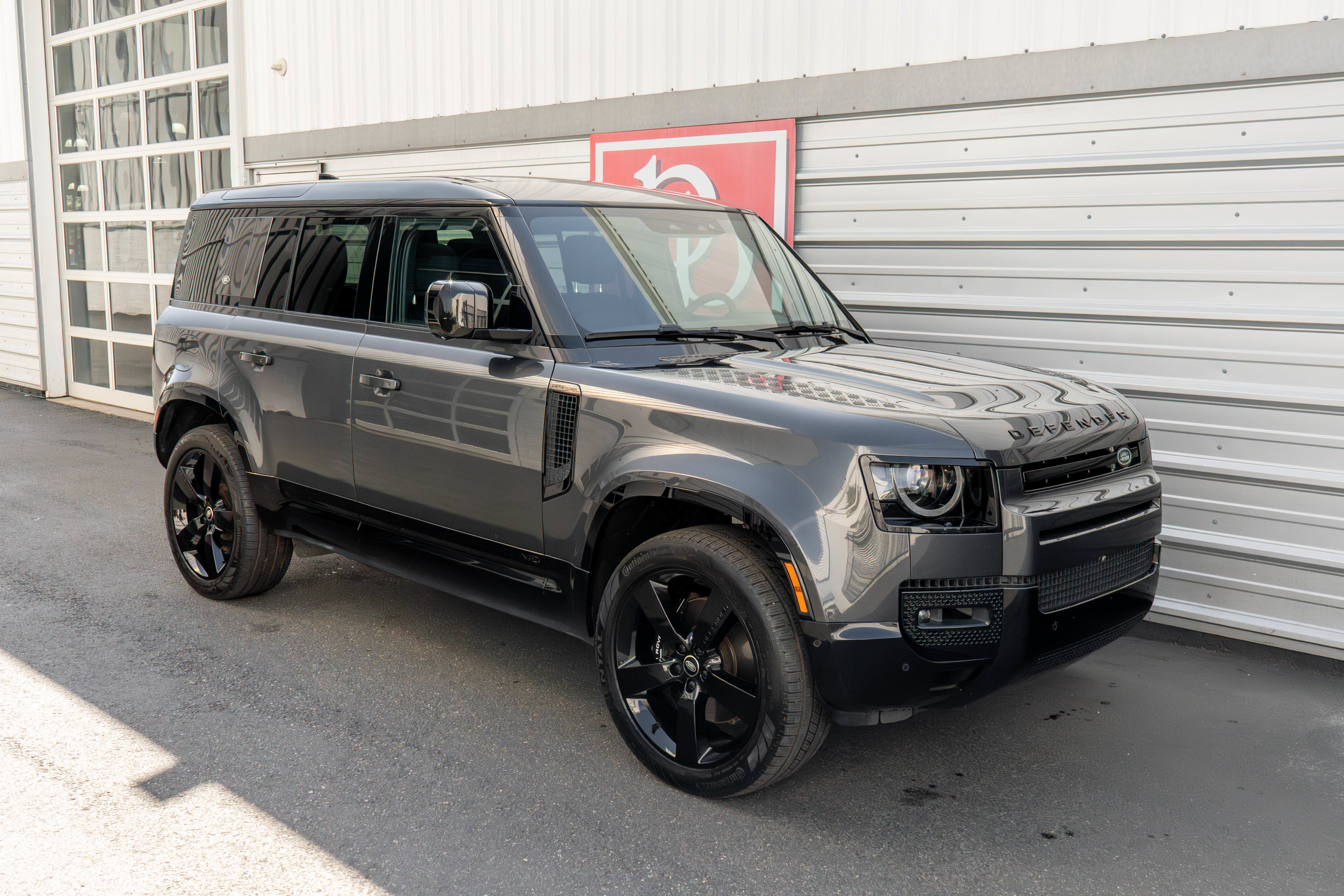 Used 2023 Land Rover Defender 110 Carpathian Edition AWD/4WD image 39
