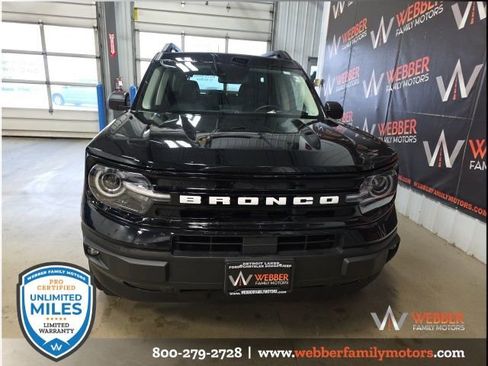 Used 2023 Ford Bronco Sport Outer Banks w/ Tech Package image 2