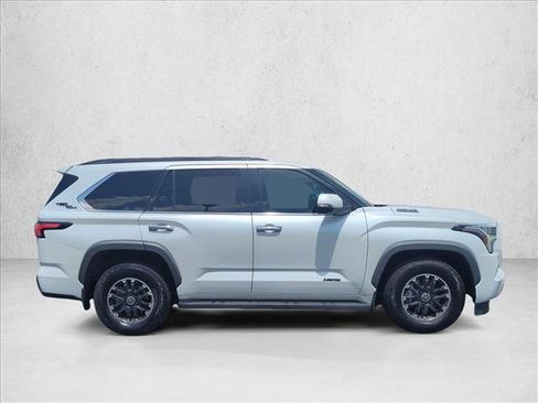 Used 2023 Toyota Sequoia Limited w/ TRD Off-Road Package AWD/4WD image 4