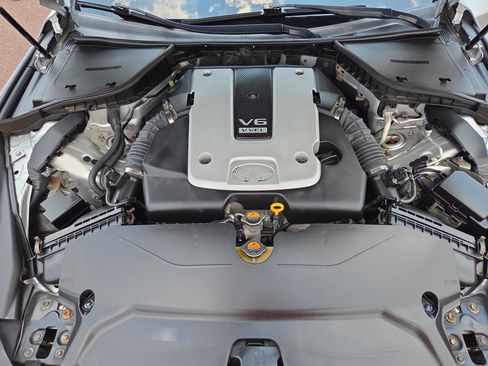 Used 2015 INFINITI Q50 AWD w/ Technology Package image 30