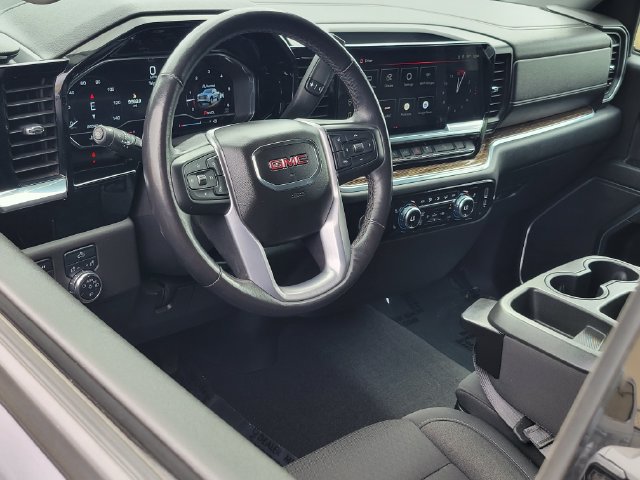 Used 2022 GMC Sierra 1500 Elevation AWD/4WD image 4