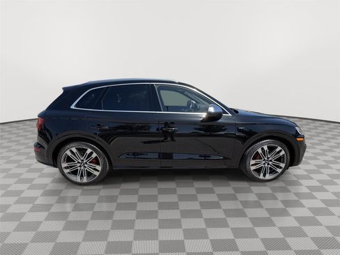 Used 2018 Audi SQ5 Prestige w/ Prestige Package AWD/4WD image 6