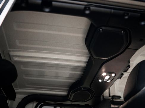 Used 2022 Jeep Gladiator Sport image 42