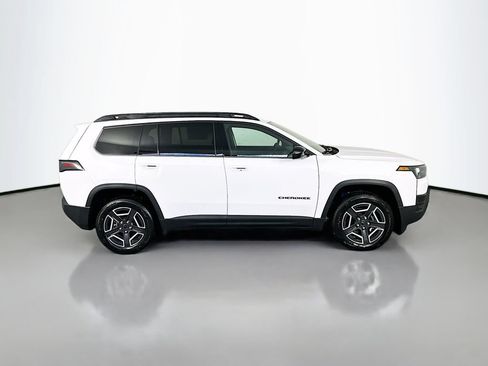New 2026 Jeep Cherokee Laredo AWD/4WD image 8