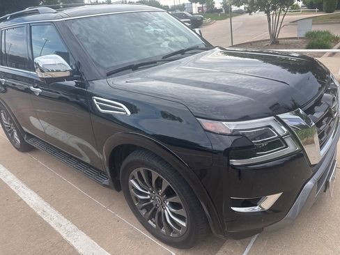 Certified 2024 Nissan Armada Platinum w/ Captain's Chairs Package RWD image 2
