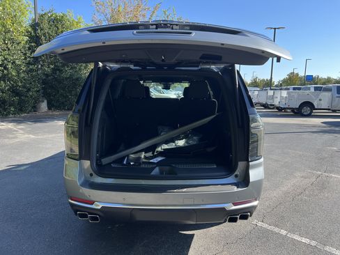 New 2025 Chevrolet Suburban High Country w/ LPO, Get Active Package image 38