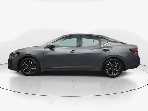 Used 2024 Nissan Sentra SV image 6