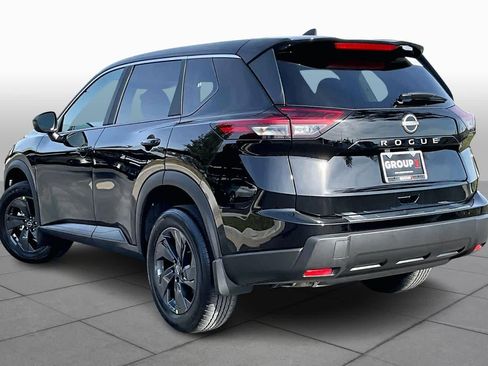 New 2026 Nissan Rogue SV image 12