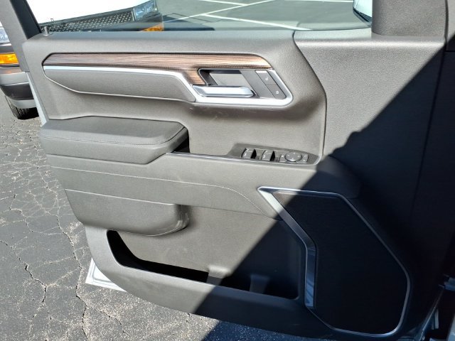 New 2026 Chevrolet Silverado 1500 RST w/ RST Select Package AWD/4WD image 11