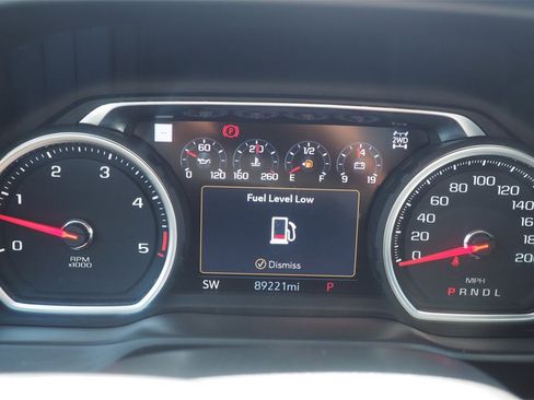 Used 2021 Chevrolet Silverado 2500 LTZ image 28