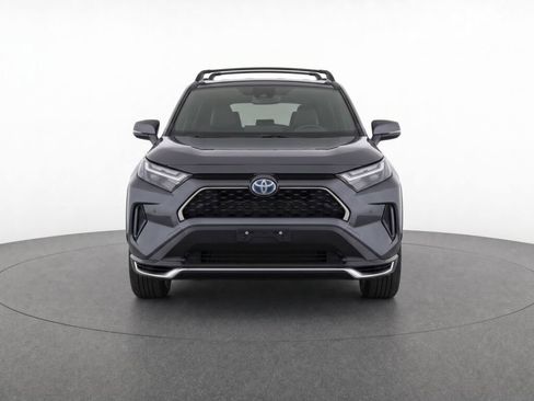 Used 2023 Toyota RAV4 SE w/ Weather & Moonroof Package AWD/4WD image 40