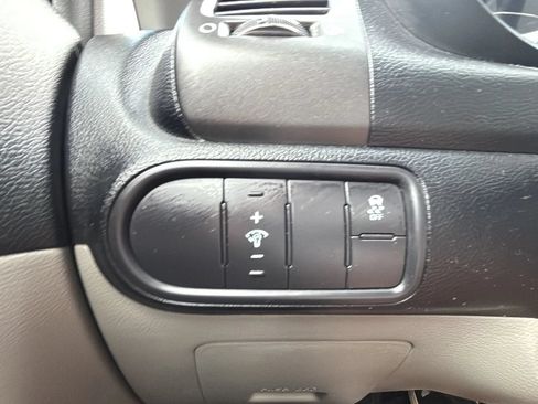 Used 2016 Kia Forte LX FWD image 21