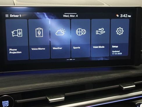 Used 2024 Hyundai Santa Fe Limited image 19