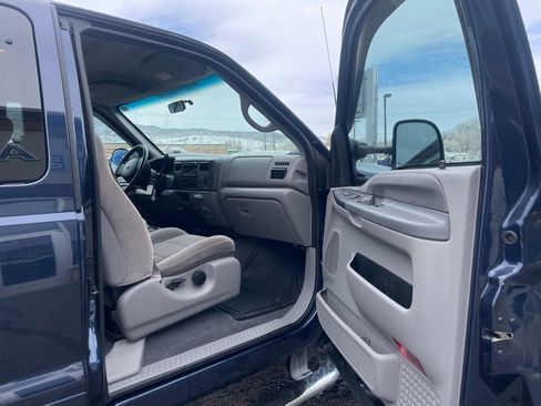 Used 2001 Ford F250 4x4 SuperCab Super Duty image 19
