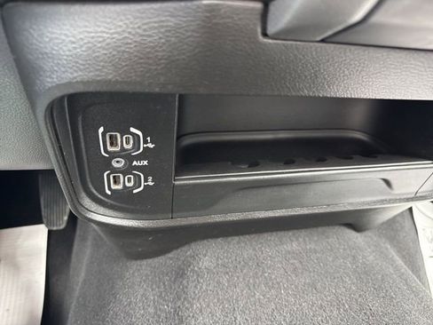 Used 2024 RAM 2500 Big Horn image 20