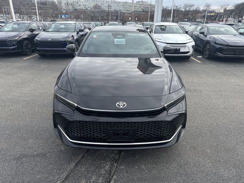 New 2026 Toyota Crown Limited image 5