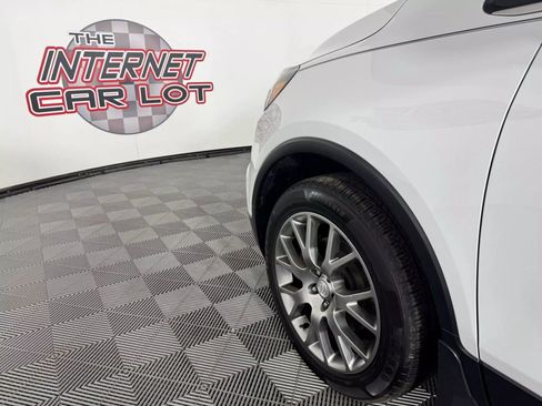 Used 2017 Buick Encore Premium w/ Experience Buick Package image 25