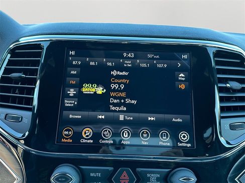 Used 2022 Jeep Grand Cherokee Limited image 18