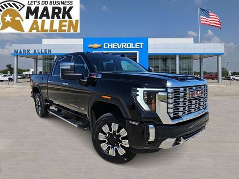 Used 2024 GMC Sierra 2500 Denali AWD/4WD image 1