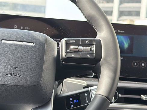 New 2026 Hyundai Santa Fe SE FWD image 9