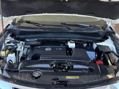 Used 2015 Nissan Pathfinder SL w/ SL Tech Package FWD image 29