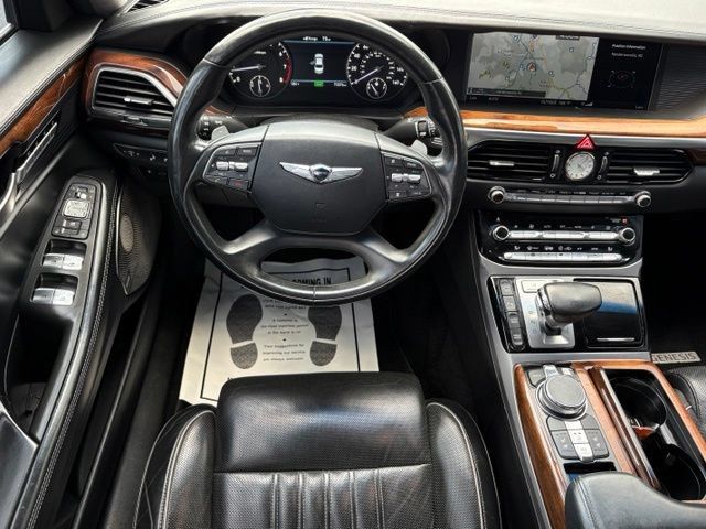 Used 2017 Genesis G90 3.3T Premium RWD image 20