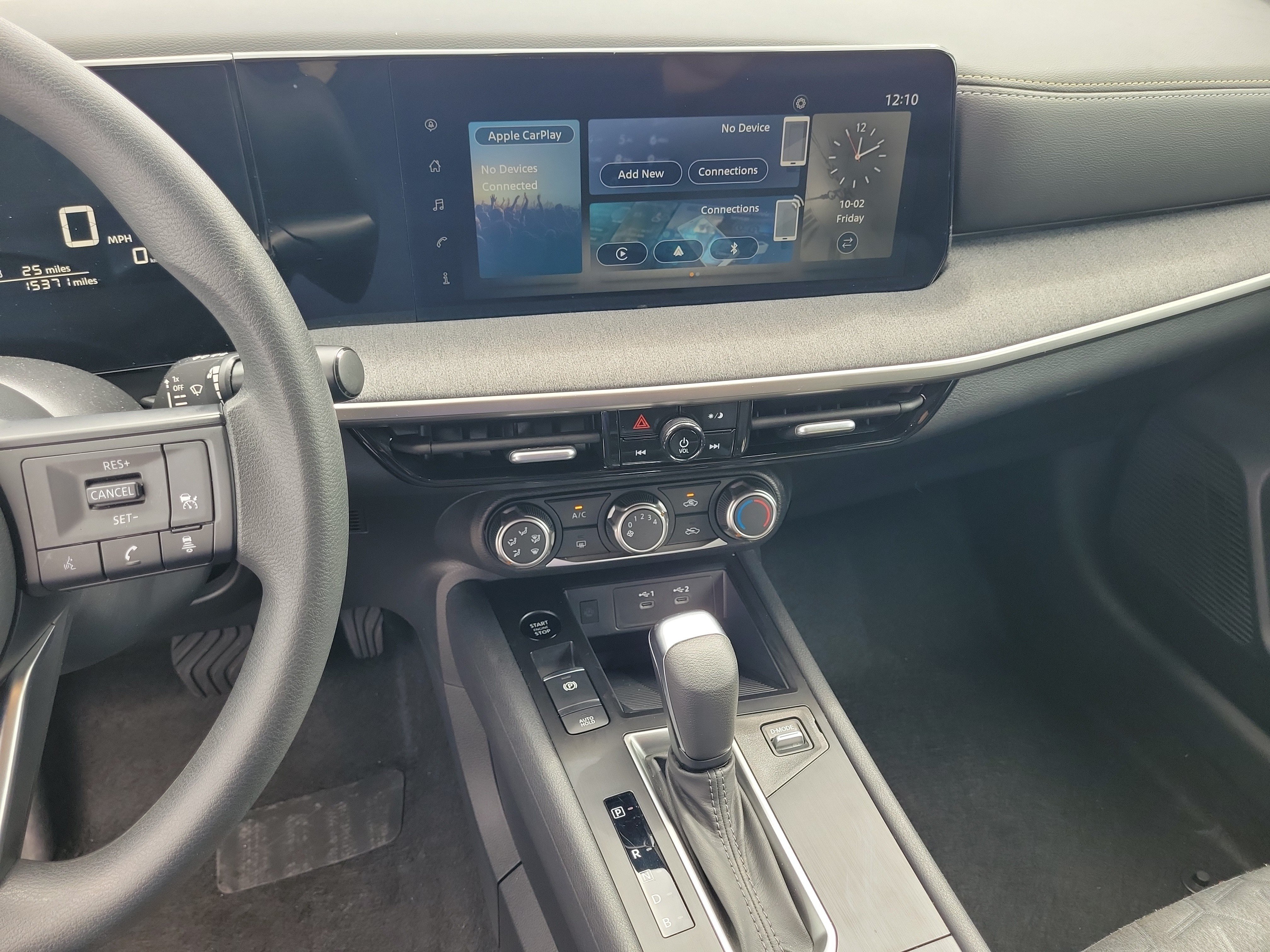 Certified 2025 Nissan Kicks SV FWD image 19