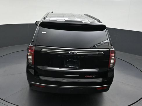 Used 2021 Chevrolet Suburban RST w/ Rear Media and Nav Package RWD image 19