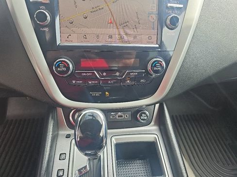 Used 2019 Nissan Murano SL AWD/4WD image 18
