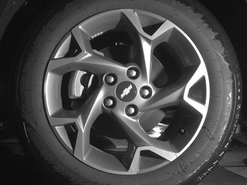 Used 2025 Chevrolet Trax LT w/ LT Convenience Package image 12