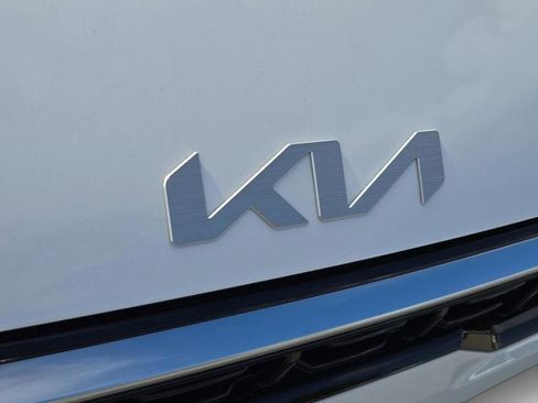 New 2025 Kia K4 GT-Line Turbo FWD image 4