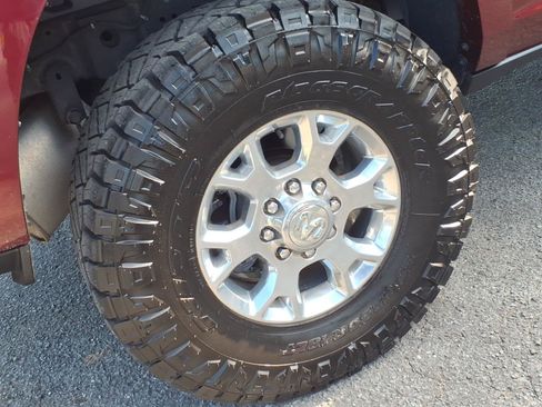 Used 2021 RAM 2500 Laramie AWD/4WD image 7