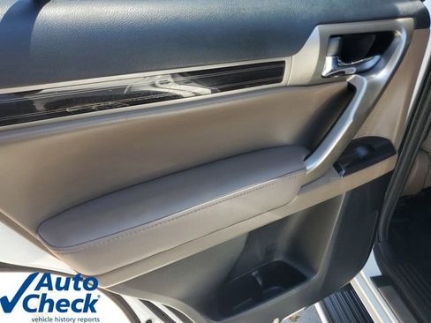 Used 2020 Lexus GX 460 Premium AWD/4WD image 14