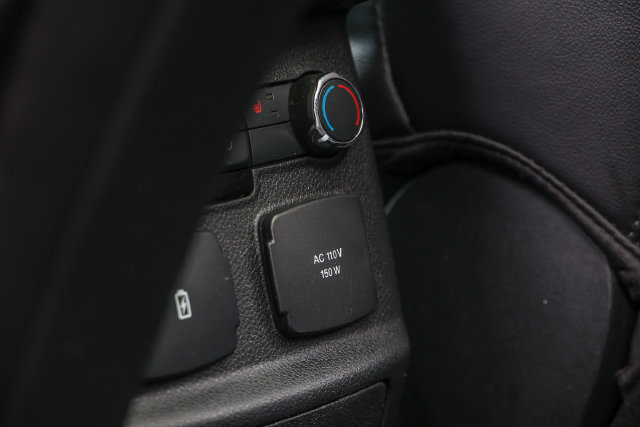 Used 2019 Ford Explorer Limited AWD/4WD image 34