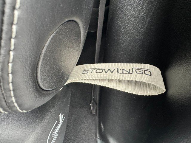 Used 2026 Chrysler Pacifica Select FWD image 36
