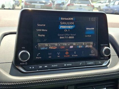 Used 2021 Nissan Rogue SV AWD/4WD image 16