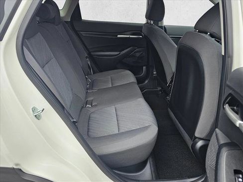 Used 2024 Kia Seltos LX image 11