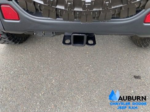 Used 2021 Jeep Wrangler Unlimited Rubicon AWD/4WD image 10