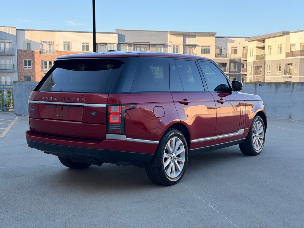 Used 2013 Land Rover Range Rover HSE AWD/4WD image 3