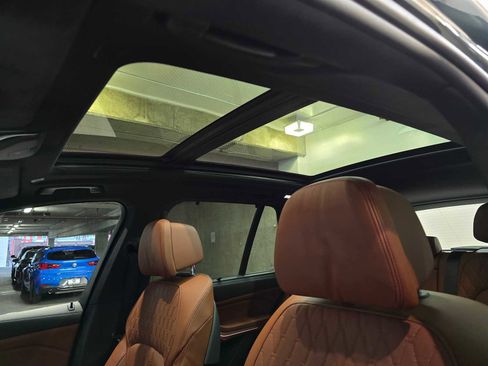 Used 2023 BMW X5 M50i w/ Executive Package image 27