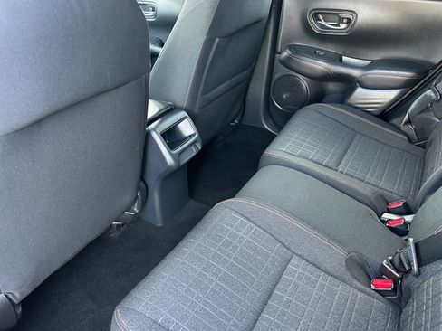 Certified 2025 Honda HR-V Sport image 15