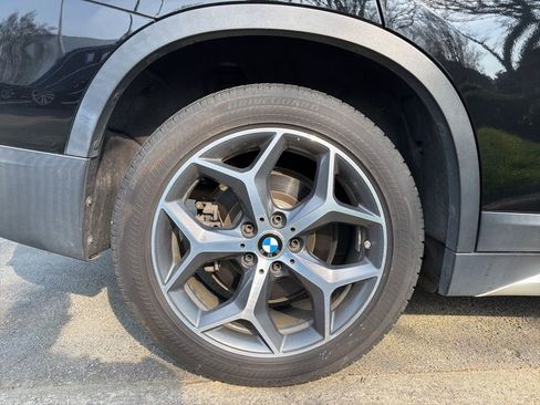 Used 2017 BMW X1 sDrive28i image 10