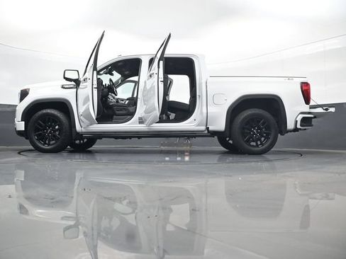 Certified 2025 GMC Sierra 1500 Elevation w/ Elevation Premium Package AWD/4WD image 34