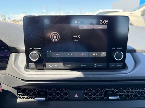 Used 2024 Honda Accord EX image 21