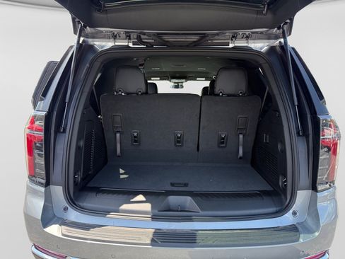 New 2026 Chevrolet Tahoe LS w/ LS Custom Edition AWD/4WD image 17